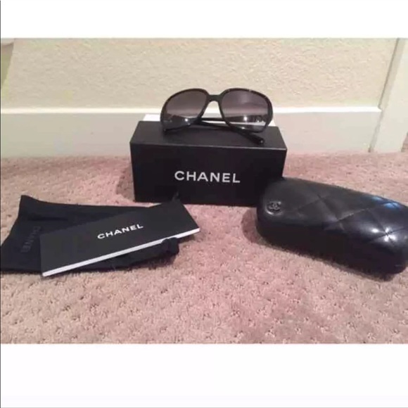 CHANEL Accessories - Chanel Oversized Black Sunglasses CHANEL Accessories - Chanel Oversized Black Sunglasses